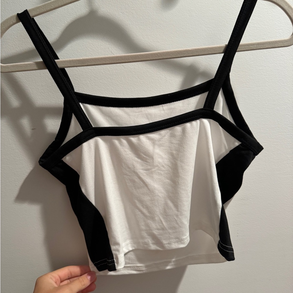 Amazon tanktop - Picture 2 of 2